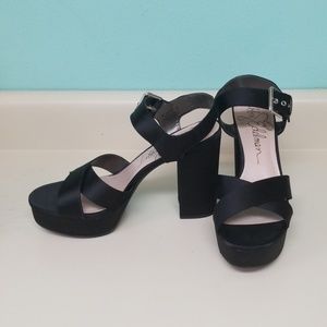 Libby Edelman Satin Black Heels